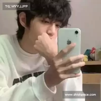咎秋莹